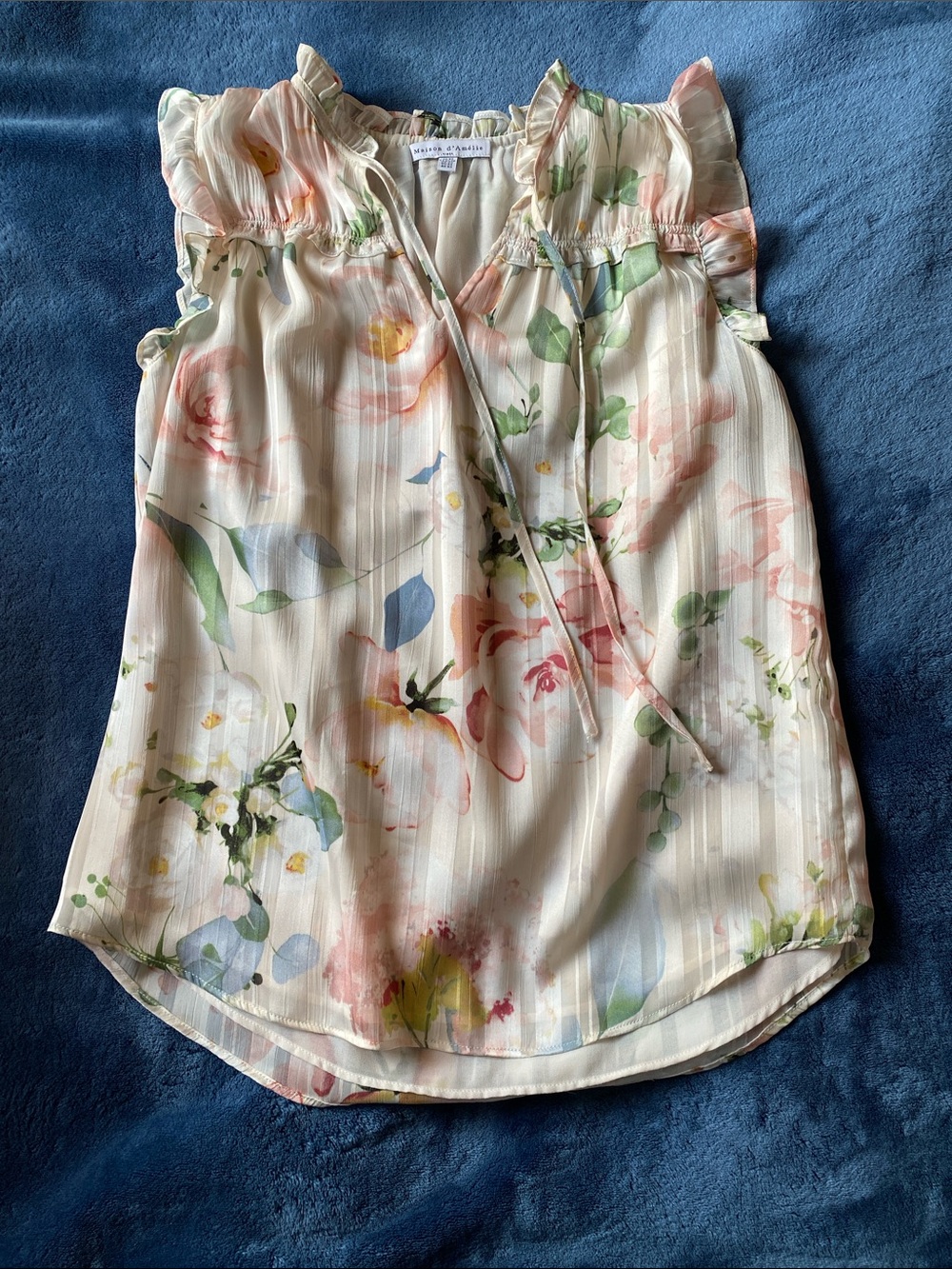 NWOT Maison D’Amelie Floral Ruffle Trim Sleeveless Top